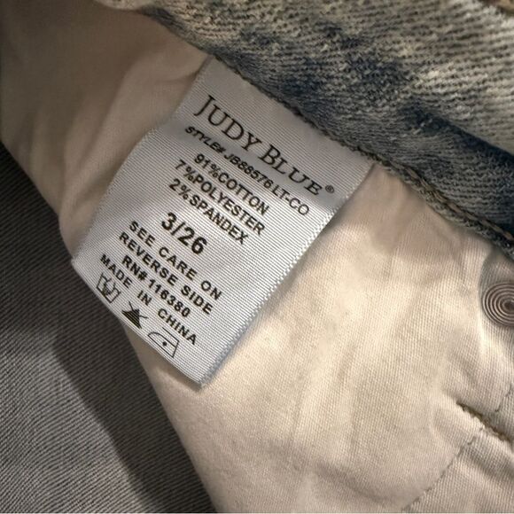 Judy Blue High Rise Tummy Control Vintage Wash Straight Jeans - Picture 6 of 8